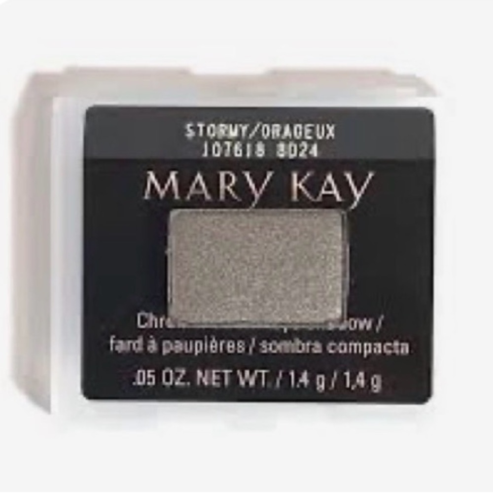 Mary Kay Stormy Gray Eyeshadow